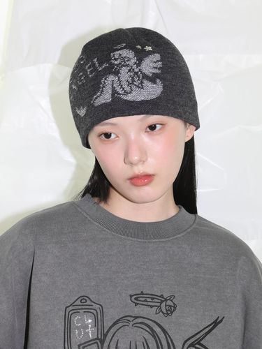 Angel Beanie - CHARCOAL - CLUT STUDIO - Modalova