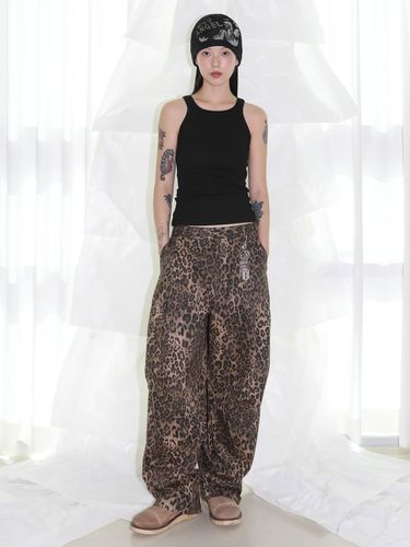 Leopard with Star Wide Pants - CLUT STUDIO - Modalova