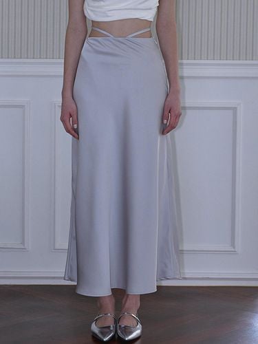 Side Strap Satin Long Skirt [Silver] - Rosefrantz - Modalova