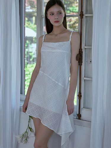 Drape Unbalance Mini Dress [White] - Rosefrantz - Modalova