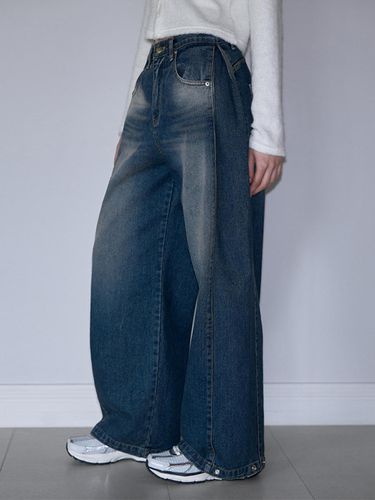 Side Tuck Wide Denim Pants [Deep Blue] - Rosefrantz - Modalova