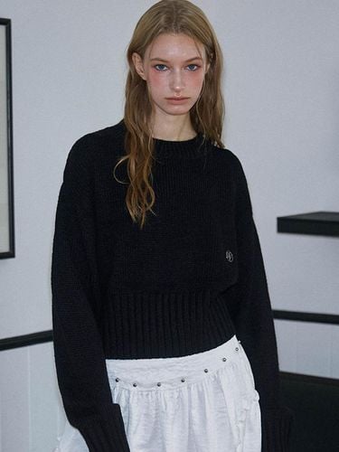 Basic Crop Knit [Black] - Rosefrantz - Modalova