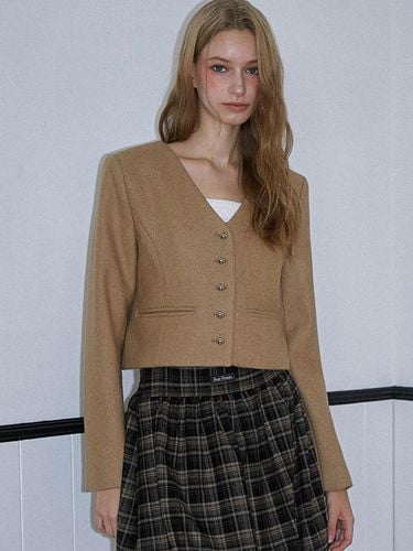 Metal Buttton Crop Jacket [Beige] - Rosefrantz - Modalova