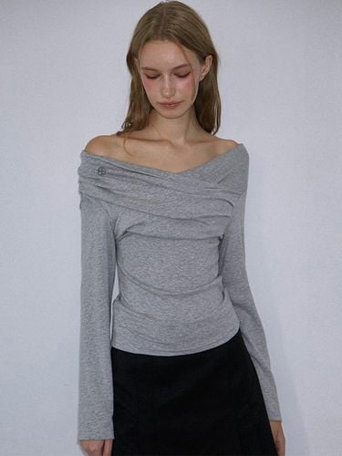 Wrap Off Shoulder Long Sleeve [Gray] - Rosefrantz - Modalova