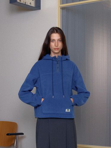 Winter forest hoodie - blue - BRENDABRENDEN SEOUL - Modalova