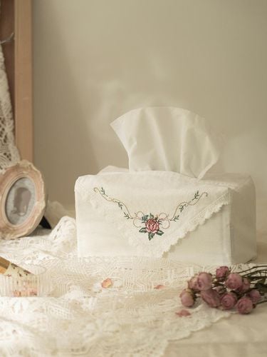 Marien embroidered tissue case - DECOVIEW - Modalova