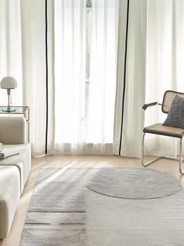 Shaded Cutout Soft Rug - DECOVIEW - Modalova