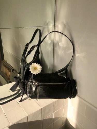 Belted ribbon bag_black - ovuni - Modalova