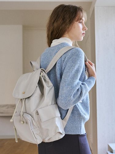 POCKET NYLON BACKPACK_LIGHT GRAY - YUPPE - Modalova