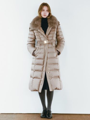 FUR DOWN MAXI COAT [TAUPE] [BLACK] - HACIE - Modalova