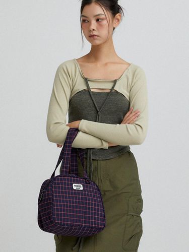 CHECKER SQUARE SHOULDER BAG_RED CHECK - macni - Modalova