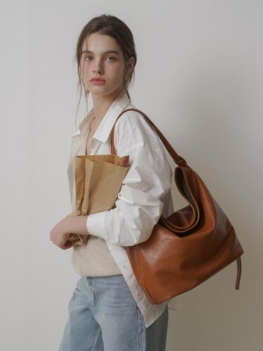 Poe Bucket Bag. - Camel - OVHEE - Modalova