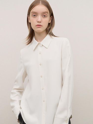 Soft Basic Shirt - SISTINA - Modalova