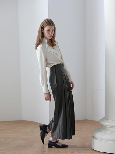 Kai Zienne] Pleated Wide Pants_Dark Khaki - CAHIERS - Modalova