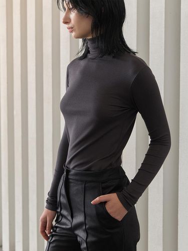 Modal Span Hand Warmer Turtleneck - 320SHOWROOM - Modalova