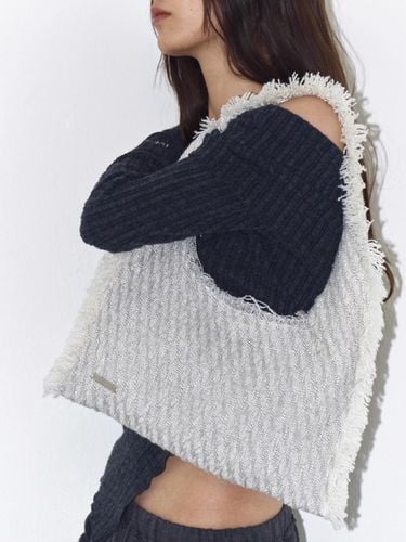 FRINGED TWEED SHOULDER BAG - Polysooem - Modalova