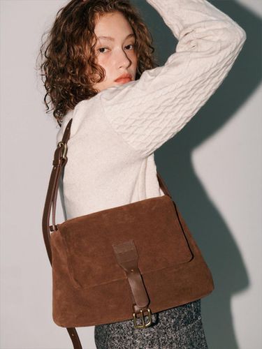 Suede Adjustable Strap Vintage Mama Bag - TU ET TOI - Modalova