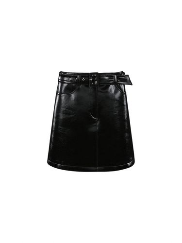 BELTED MINI SKIRT (BLACK) - YCH - Modalova