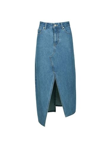 FRONT SLIT DENIM MIDI SKIRT (BLUE) - YCH - Modalova