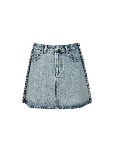 DENIM MINI SKIRT (BLUE) - YCH - Modalova