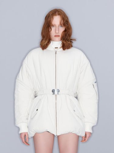 BELTED BOMBER JACKET (CREAM) - YCH - Modalova