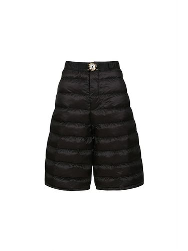 QUILTED BERMUDA SHORTS (BLACK) - YCH - Modalova