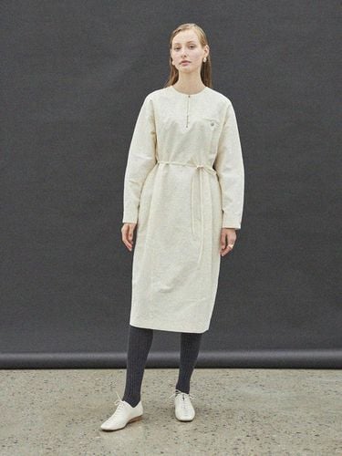 ZIP BELTED LONG SLEEVE DRESS - Maison de Ines - Modalova