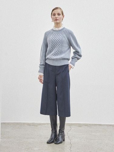 BERMUDA PANTS_NAVY - Maison de Ines - Modalova