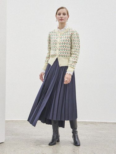 UNBALANCED PLEATS SKIRT_NAVY - Maison de Ines - Modalova