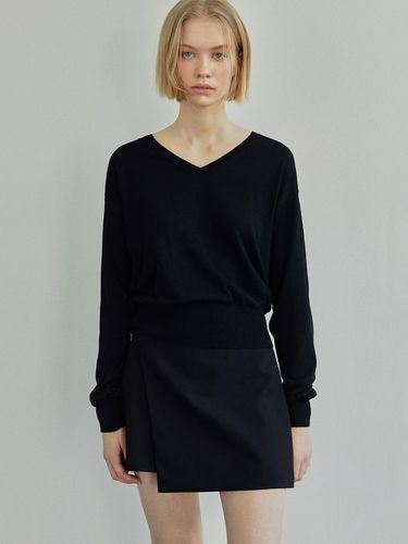 LABLE BAMBOO V - NECK KINT / BLACK - Ihr - Modalova