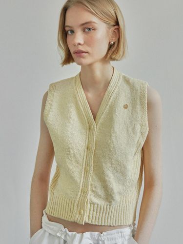 BUTTON KNIT VEST / Yellow - Ihr - Modalova