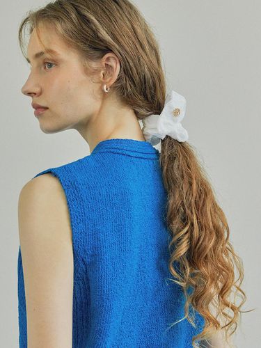 WRINKLE SCRUNCHIE / WHITE - Ihr - Modalova