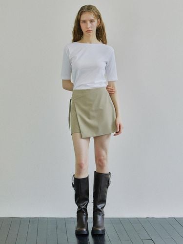 WRAP MINI SKIRTPANTS / BEIGE - Ihr - Modalova