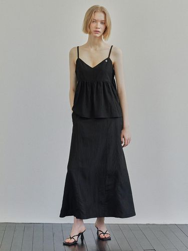 CUTTING - LINE FLARE SKIRTS / BLACK - Ihr - Modalova