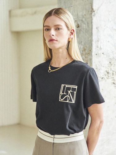 INES LOGO T-SHIRT_BLACK - Maison de Ines - Modalova