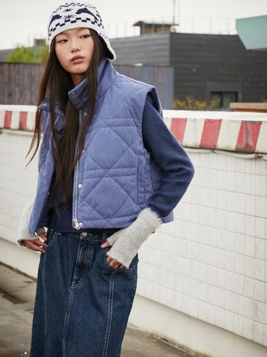 LUEUR] High-neck corduroy padded vest PQ4PV062 - PLASTIC ISLAND - Modalova