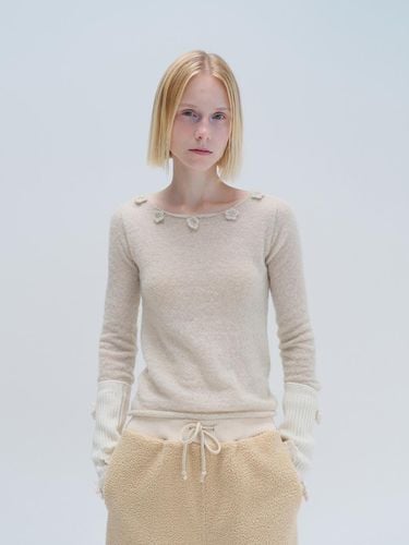 APPLIQUE KNITWEAR (beige) - DIAGONAL - Modalova