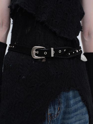 SUEDE STUD BELT (black) - DIAGONAL - Modalova