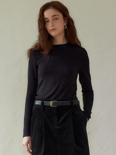 Soft Wool Long Sleeve T-shirt [Black] - LARGO - Modalova