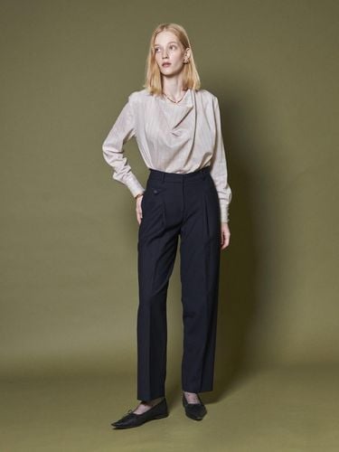 POCKET BUTTON SLACKS_NAVY - Maison de Ines - Modalova