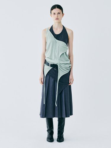 IN OUT SLEEVELESS TOP (LIGHT GREEN) - FOR HER - Modalova