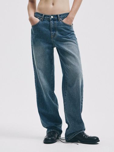 ESSENTIAL MIDDLE BLUE DENIM - FOR HER - Modalova