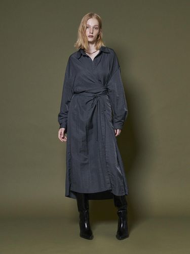 TIE WRAP SHIRTS DRESS _CHARCOAL - Maison de Ines - Modalova