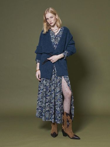 MOHAIR OVERSIZED CARDIGAN _BLUE - Maison de Ines - Modalova