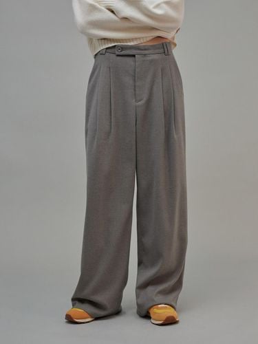 Classic Double Pleated Slacks Gray - fromwhere - Modalova