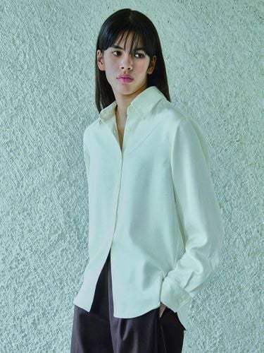 BASIC SATIN SHIRTS /White - Ihr - Modalova