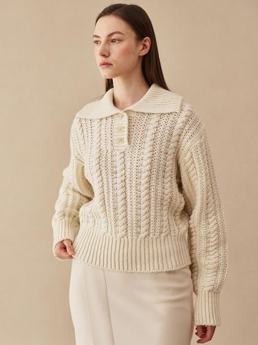 Cable Collar Wool Knit [Beige] - Nouve - Modalova