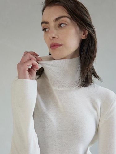 Premium Wool Turtleneck Knit - Mare di mari - Modalova