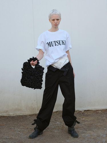 CUFFED WIDE PANTS IN BLACK - NOTHINGEVERYTHING - Modalova