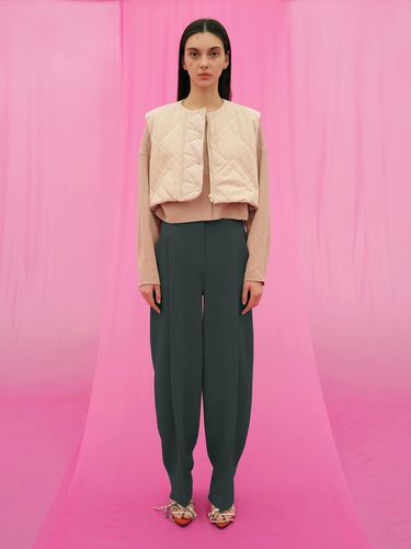 Pole Tuck Trouser_Forest Green - J.Chung - Modalova